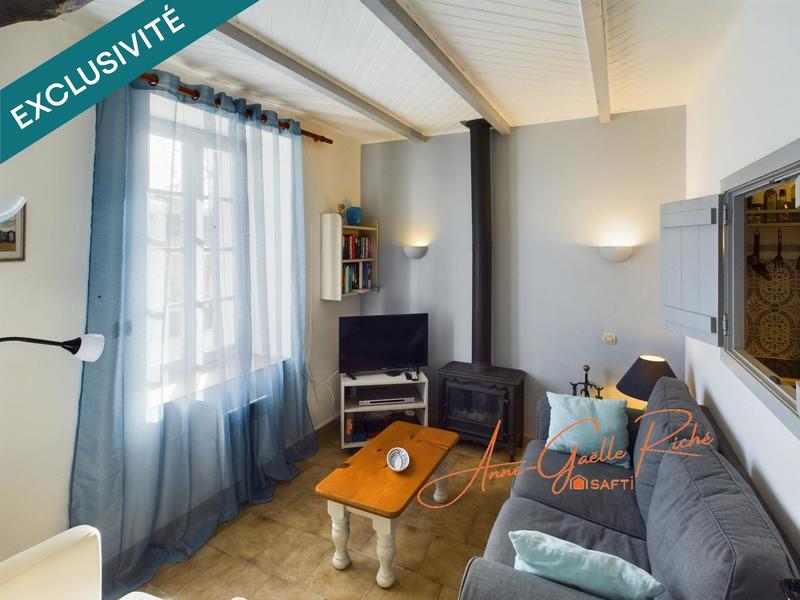 Maison - 300 m² - 16 pièces