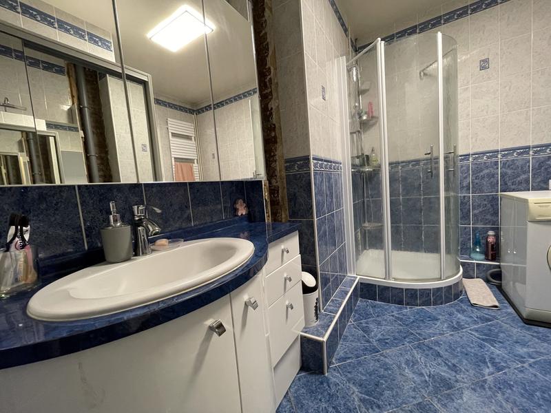 Appartement - 97 m² - 3 pièces