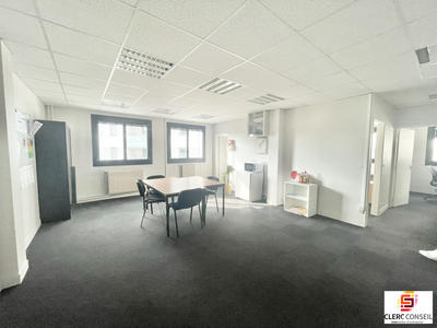 Bureau - 150 m²