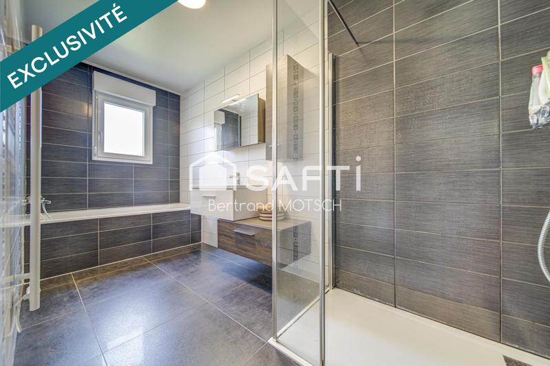 Maison - 177 m² - 8 pièces