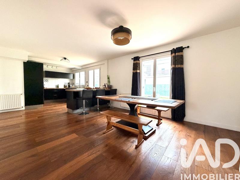 Maison - 163 m² - 6 pièces