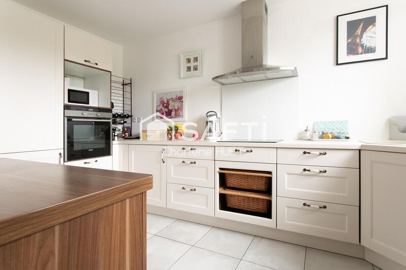 Maison - 143 m² - 7 pièces