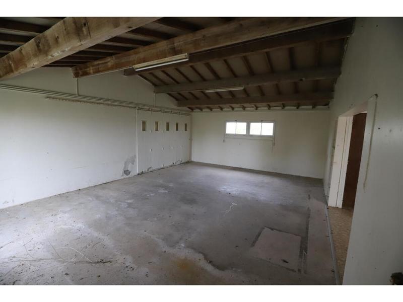 Maison - 159 m² - 9 pièces