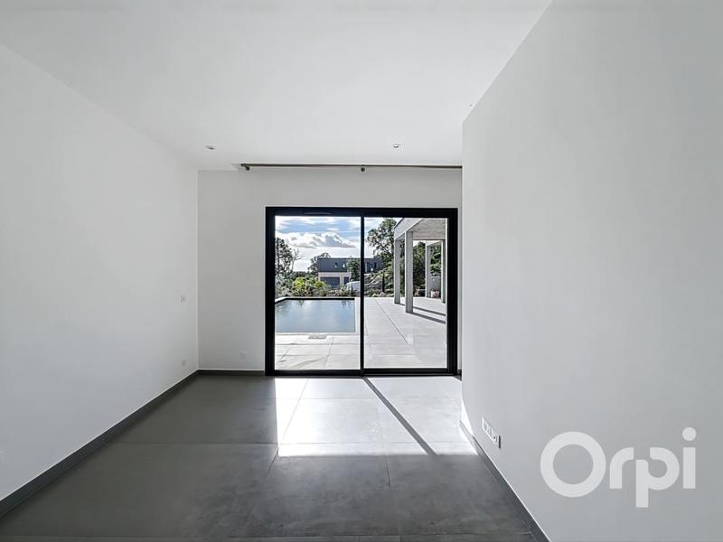 Villa - 147 m² - 5 pièces