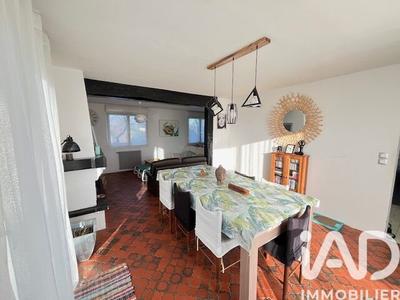 Maison - 128 m² - 7 pièces