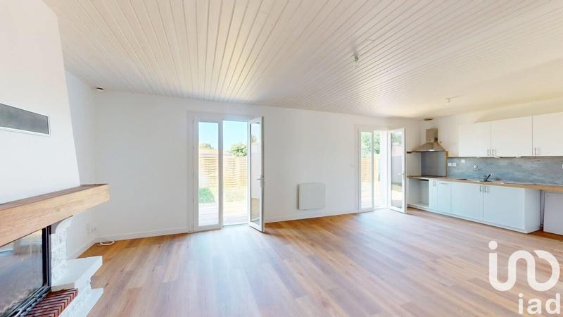 Maison - 96 m² - 5 pièces