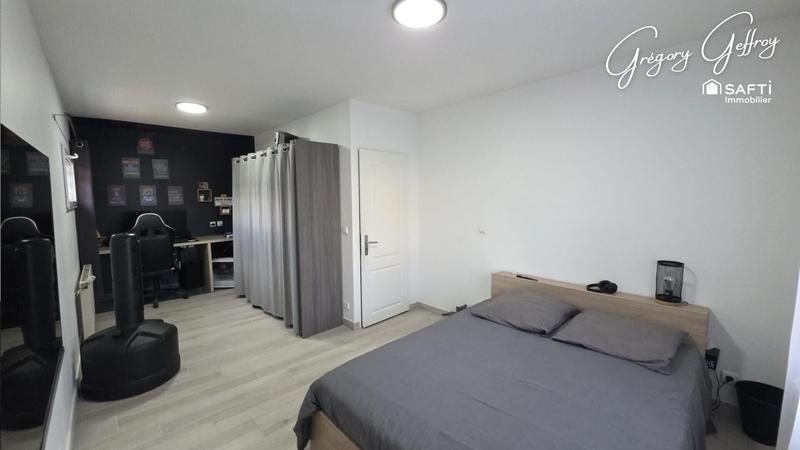 Maison - 196 m² - 7 pièces