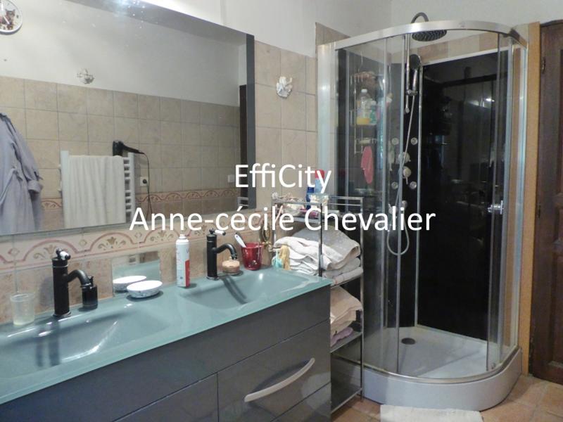 Maison - 137 m² - 6 pièces