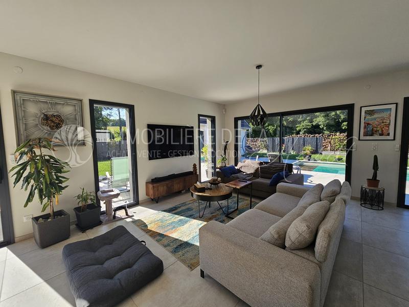 Villa - 177 m² - 7 pièces