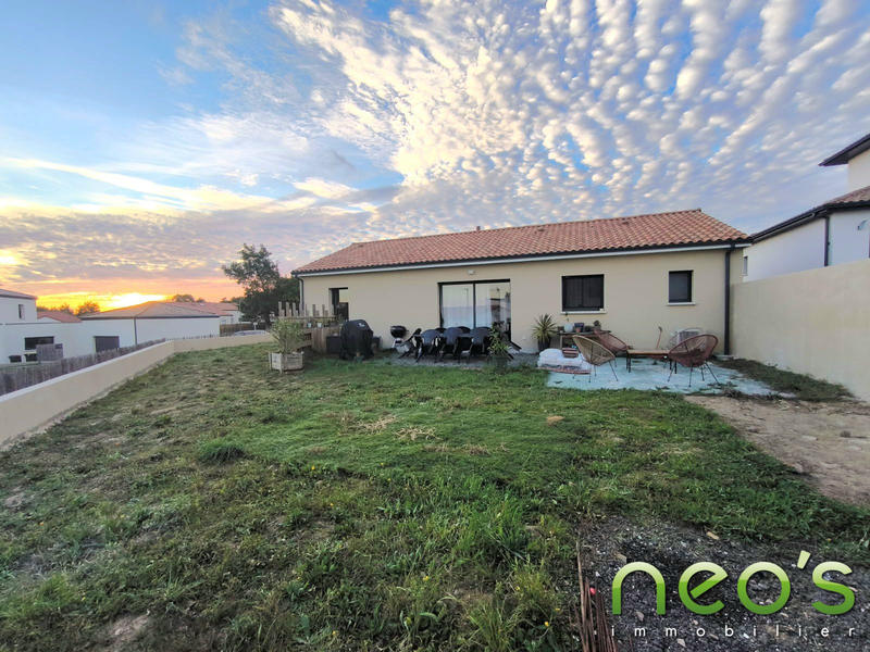 Maison - 77 m² - 4 pièces