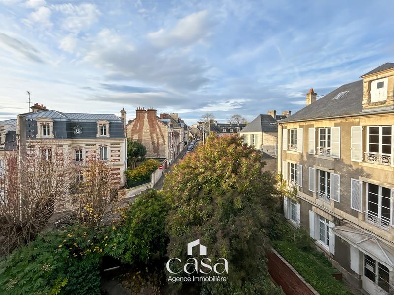 Appartement - 80 m² - 4 pièces