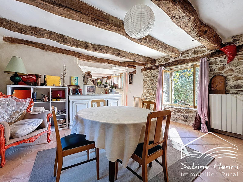 Maison - 538 m² - 20 pièces