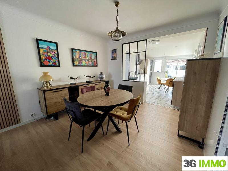 Maison - 104 m² - 4 pièces