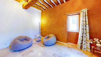 Maison - 90 m² - 6 pièces