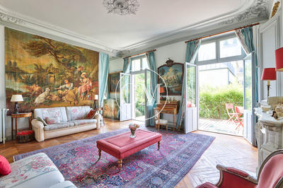 Appartement - 160 m² - 5 pièces