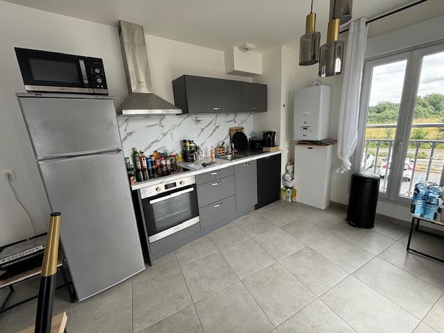 Appartement - 70 m² - 3 pièces