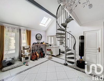 Appartement - 72 m² - 3 pièces