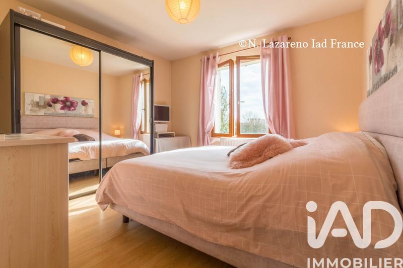 Maison - 180 m² - 7 pièces