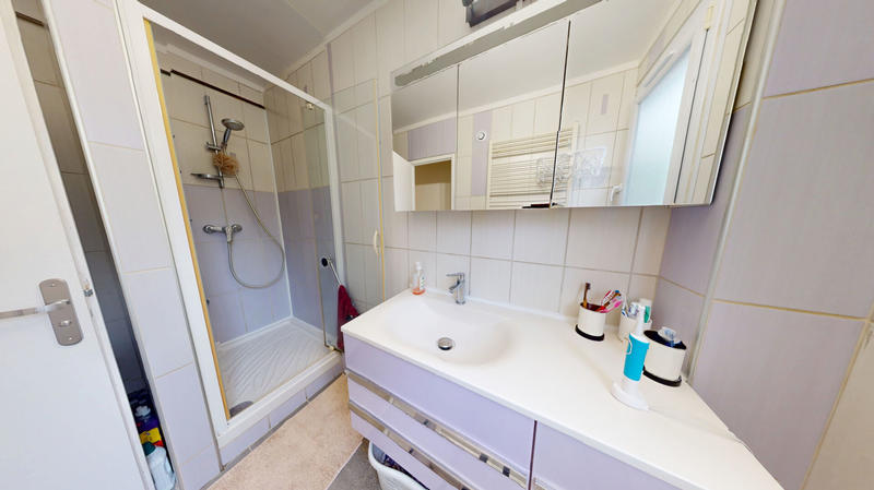 Appartement - 77 m² - 4 pièces