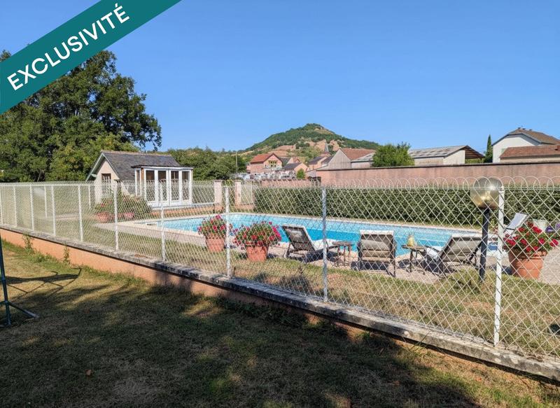 Maison - 320 m² - 12 pièces