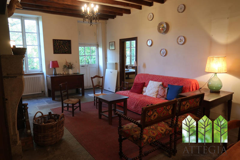 Maison - 160 m² - 7 pièces