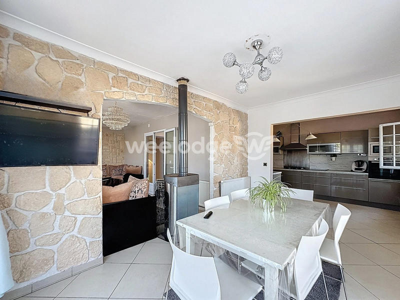 Maison - 113 m² - 5 pièces