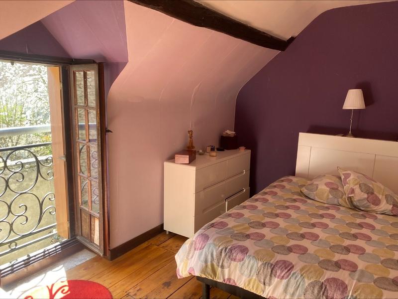 Maison - 84 m² - 5 pièces