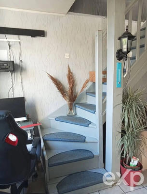 Maison traditionnelle - 92 m² - 5 pièces