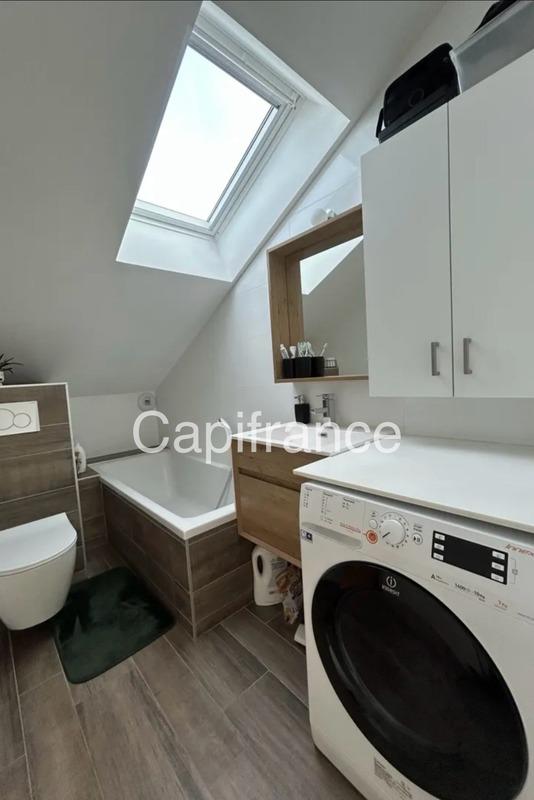 Appartement - 92 m² - 4 pièces