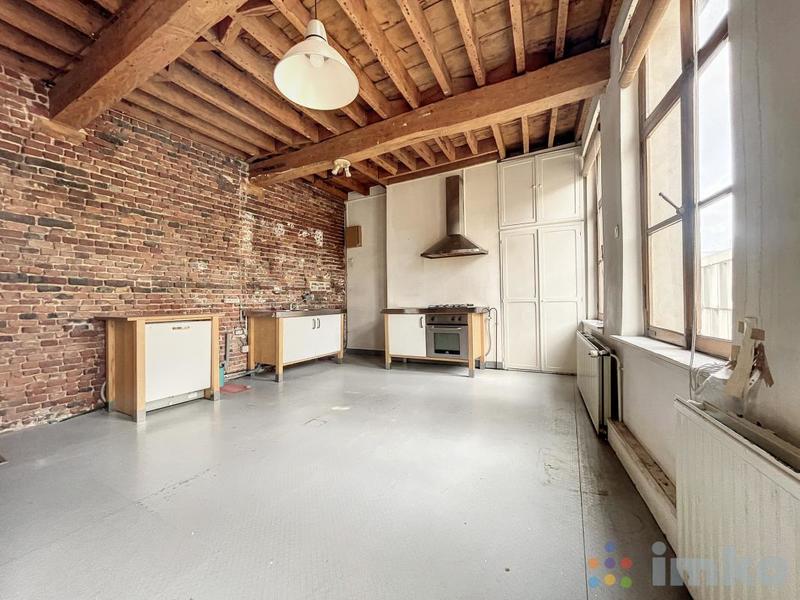 Demeure - 95 m² - 5 pièces