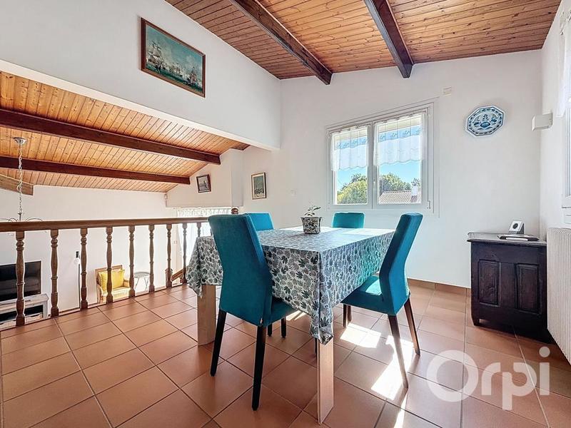 Maison - 96 m² - 4 pièces