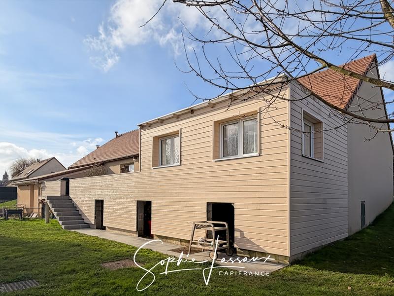 Maison - 152 m² - 5 pièces