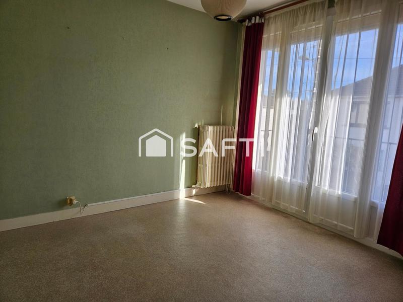 Maison - 104 m² - 6 pièces