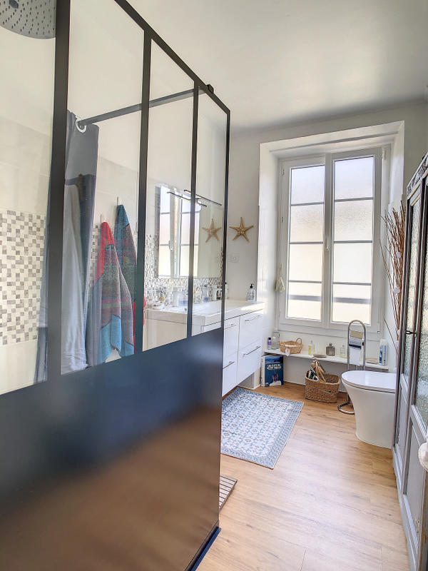 Maison de ville - 172 m² - 5 pièces