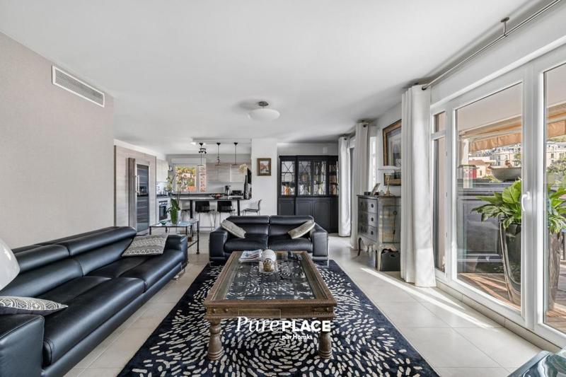 Appartement - 110 m² - 4 pièces