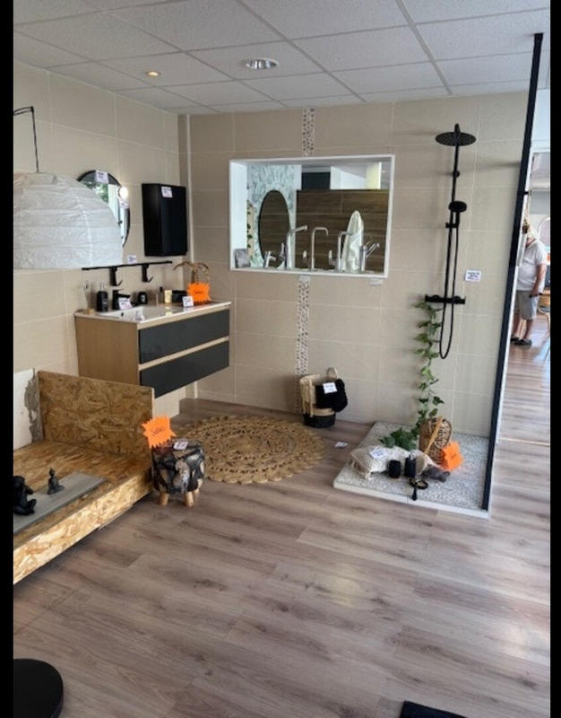 Local commercial - 83 m²