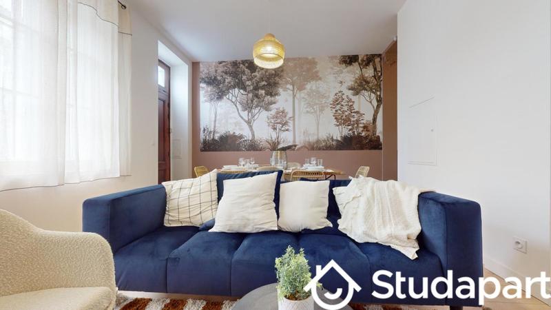 Chambre - 11 m² - 1 pièce