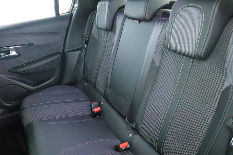 Peugeot 208 1.5 Blue-HDi Gt 100 ch