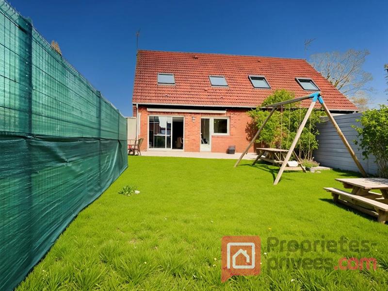 Maison - 94 m² - 5 pièces