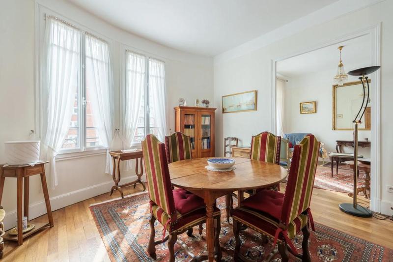 Appartement - 90 m² - 4 pièces