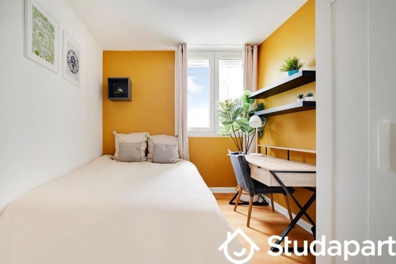 Chambre - 10 m² - 1 pièce