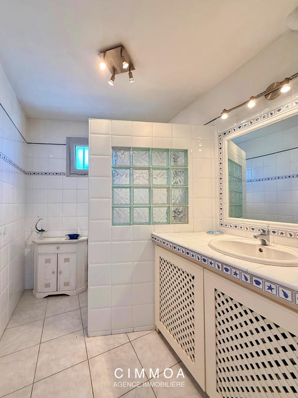 Appartement - 127 m² - 4 pièces