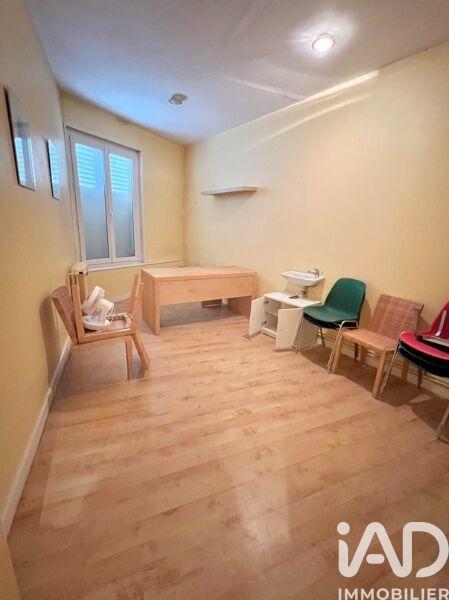 Maison - 156 m² - 8 pièces