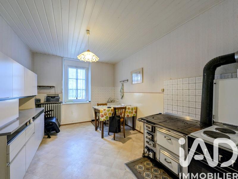 Maison - 182 m² - 7 pièces