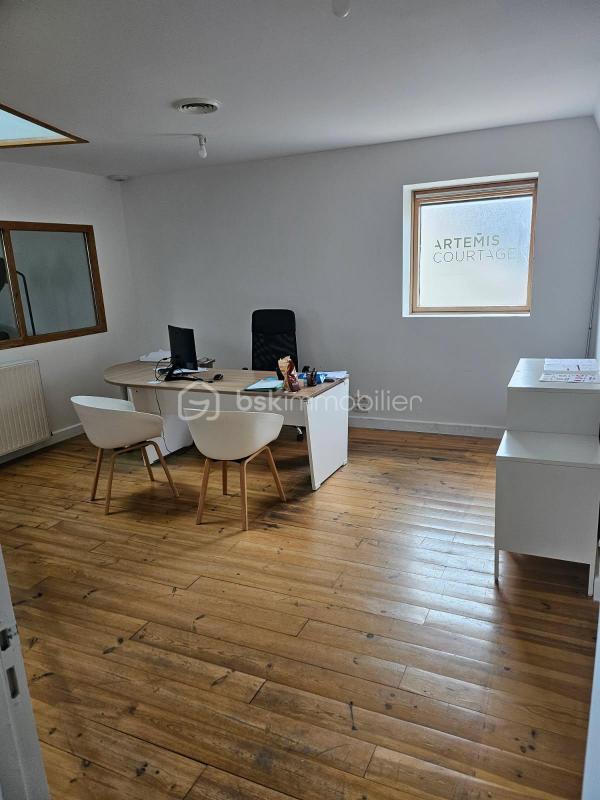 Bureau - 88 m² - 4 pièces