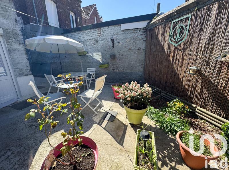 Maison - 102 m² - 5 pièces