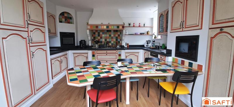 Maison - 131 m² - 6 pièces