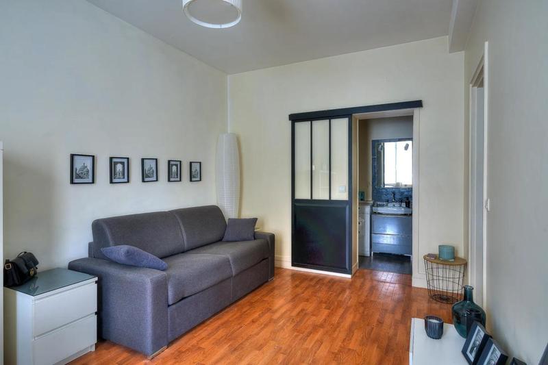 Studio - 25 m² - 1 pièce