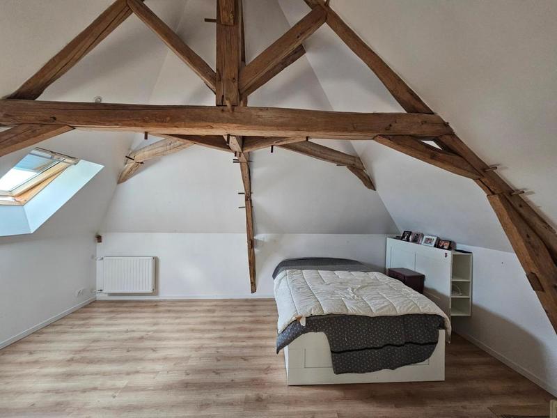 Maison - 200 m² - 9 pièces