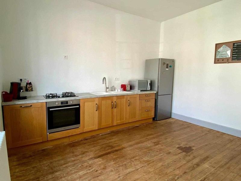 Maison - 196 m² - 6 pièces